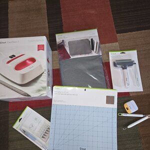Cricut set